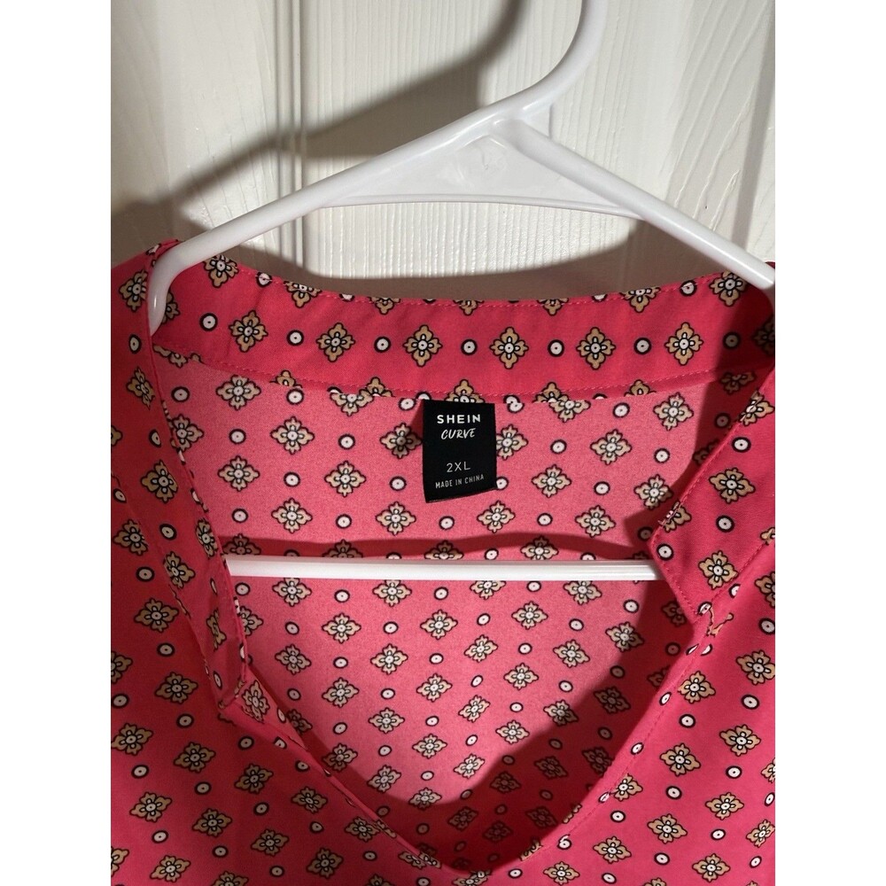 Shein Curve Pink Geometric Print V-Neck Roll Tab Sleeve Blouse Top Plus Size 2XL - Picture 8 of 9